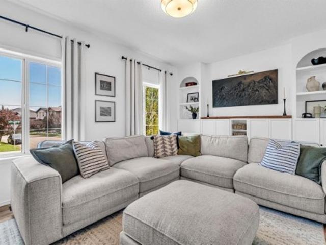 123 Elgin Meadows Way Se, Calgary, AB, T2Z 0G2 house for sale | Listing ID A2354 | Royal LePage