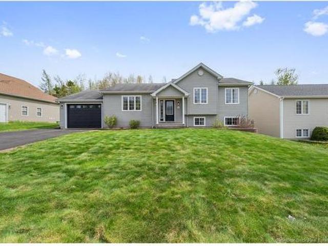 123 Fabien St, Dieppe, NB, E1A 8S2 house for sale | Listing ID NB139642 | Royal LePage