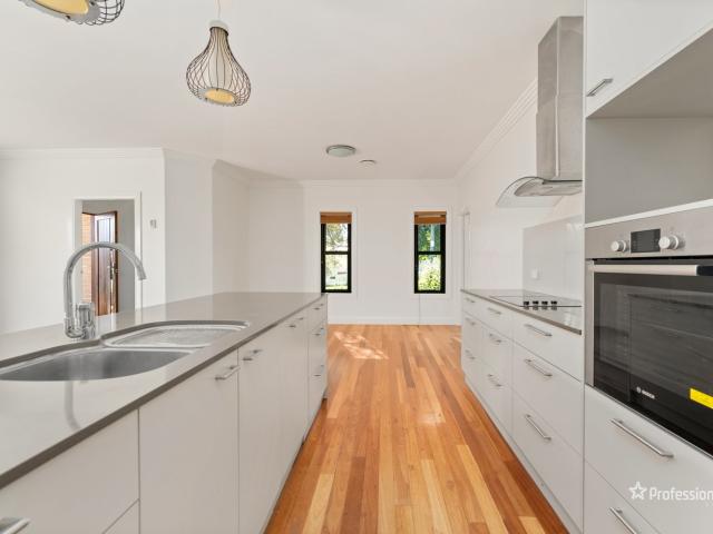 1/23 Hargrave StreetArmidale NSW 2350, Australia