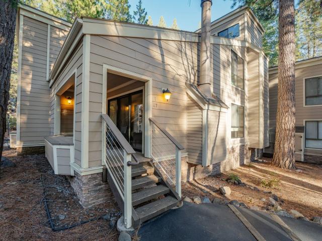 123 Juanita Dr #7, Incline Village, US, NV