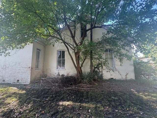 123 N Virginia Avenue