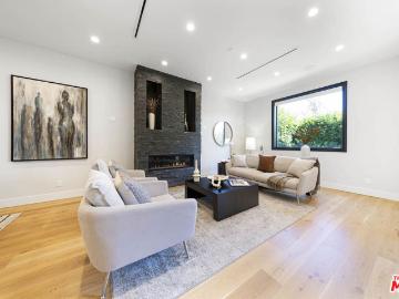 123 S Kilkea Drive