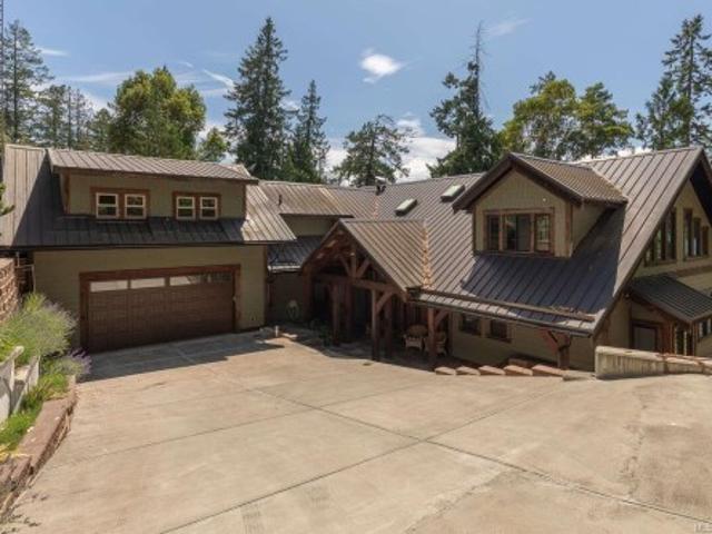 123 Smith Rd, Salt Spring, BC, V8K 2W9 house for sale | Listing ID 1032 | Royal LePage