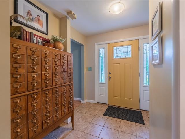 123 Southview Dr