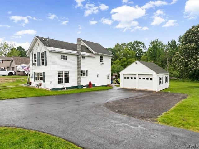 123 Seneca Avenue