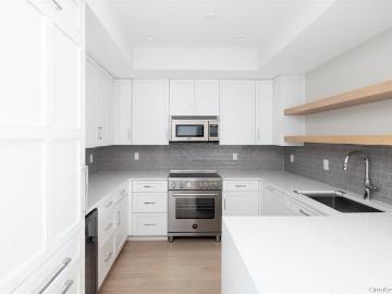 123 Sterling Ave, Unit 2, Greenport, NY 11944 | MLS #963470