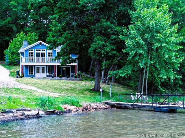 123 Summit View Circle