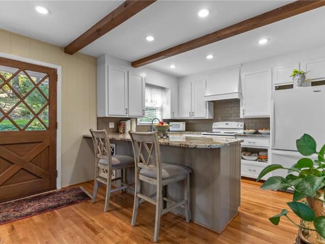 123 Pine Tree Drive