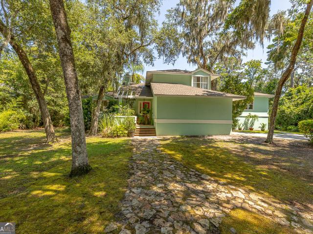 123 Plemmons Drive
