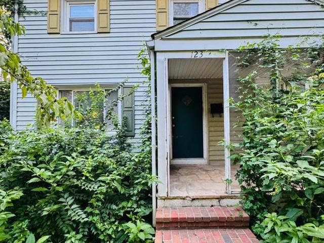 123 W Westmoreland Road