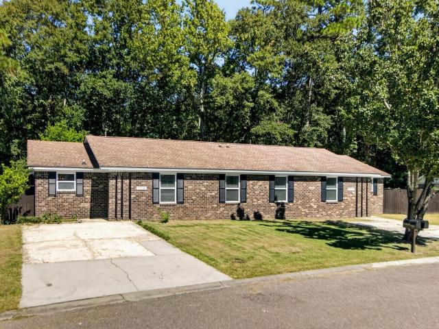 123 Woodduck Drive A & B