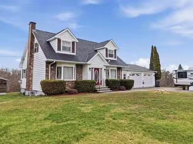123 Trout Lake Road, Lawrencetown, NS, B0S 1M0 house for sal.