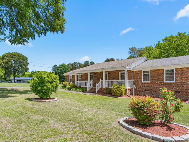 1244 Lawndale Drive