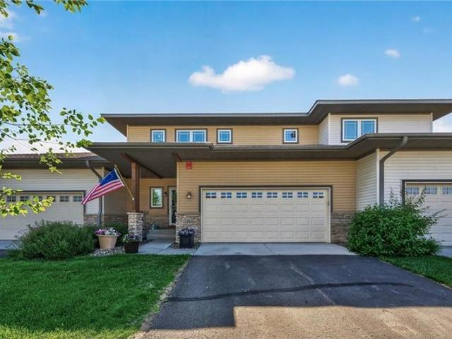 1245 Vernon Dr, Carver, MN 55315