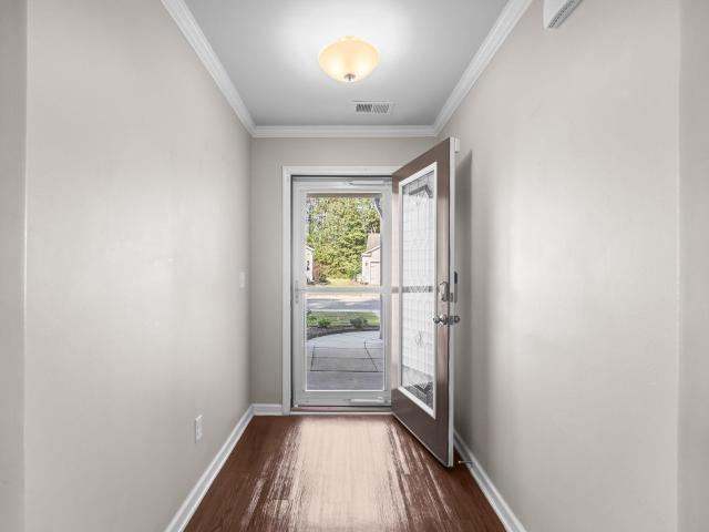 1246 Midtown Village Dr