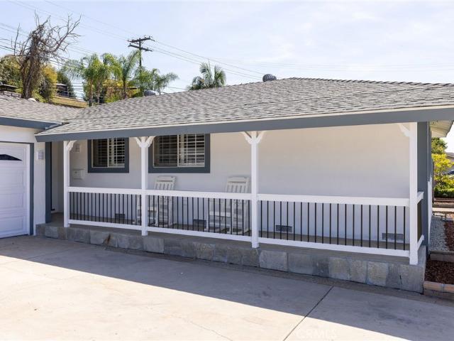 1246 E Baldwin