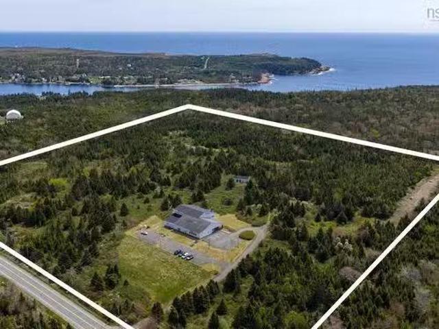 1246 Ketch Harbour Road, Ketch Harbour, NS, B3V 1K8 commerci.