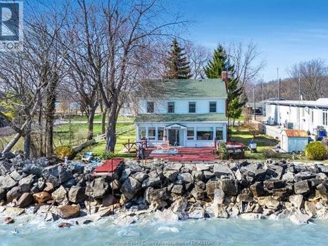 1247 Heritage Road, Kingsville, ON, N9Y 2E6 house for sale | Listing ID 26025 | Royal LePage