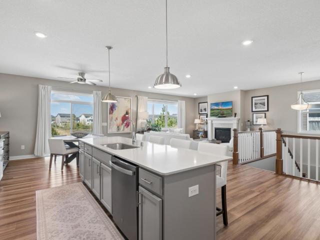 1248 Oak Tree Court
