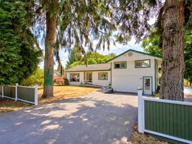 1248 Avenue, Surrey, BC, V3V 1G5 house for sale | Listing ID R3148 | Royal LePage