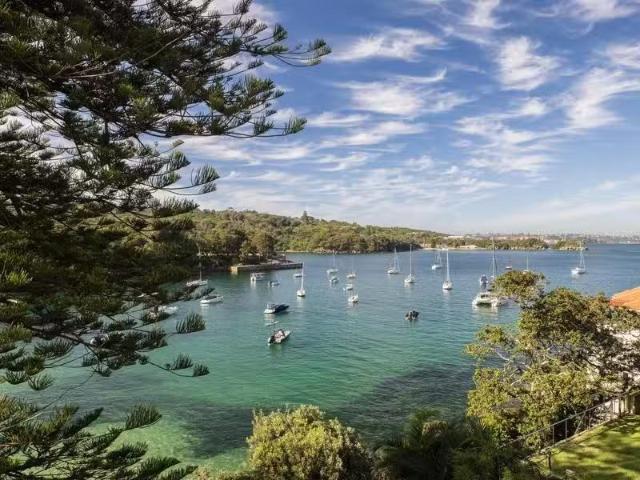 12/48 Addison Road, Manly Apartment for rent Listed by Cyndia.