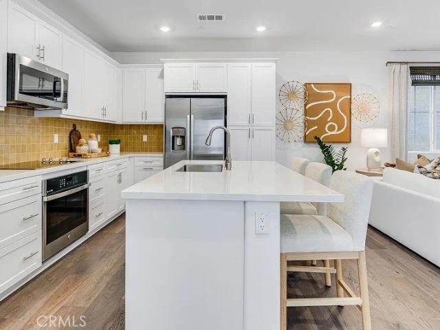 1248 Thunderbolt Lane