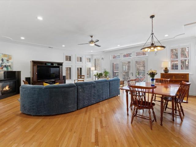 1249 N Wolcott Avenue # 2
