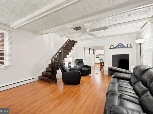 1249 E 12Th Street