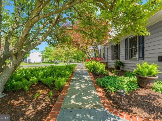 12400 Triple Crown Road