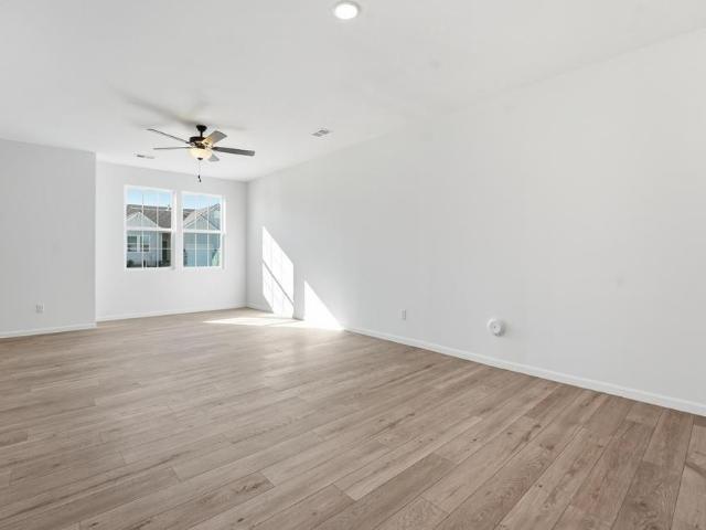 12401 S Acacia Drive