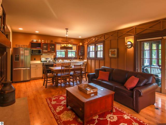 12402 Unit 315B Wintergreen Drive