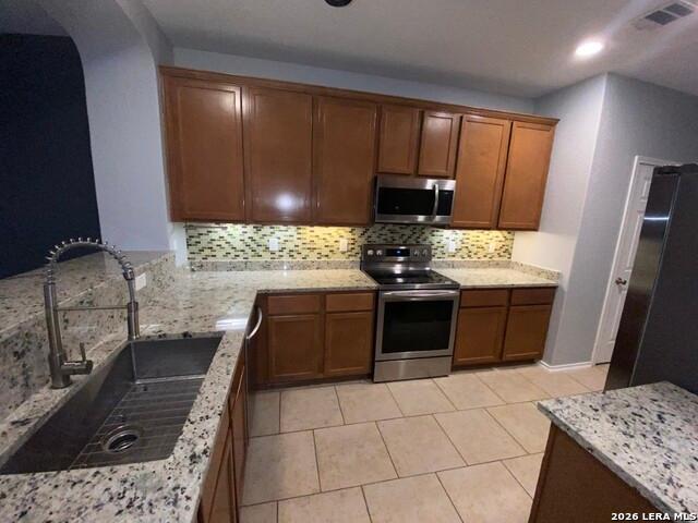 12404 Abbey Park