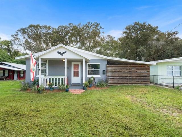 12405 SE 135th Ter, Ocklawaha, FL 32179