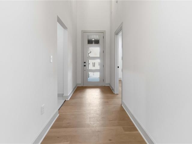 1240 Mammoth Street