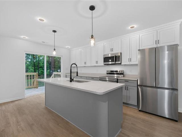 1240 Bells Mill RD
