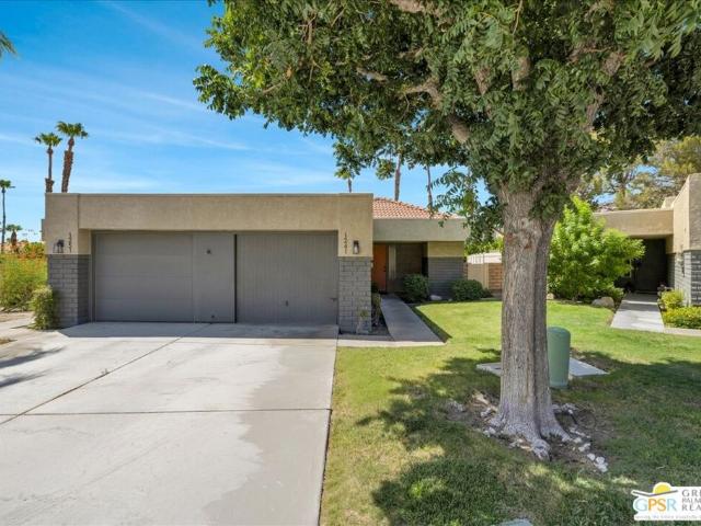 1241 Sunflower Circle South