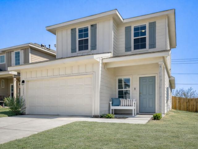12421 Silversmith Ln, Buda, TX 78610 | MLS #9747