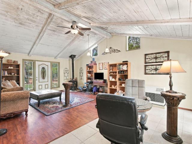 12424 Quartz Hill Road