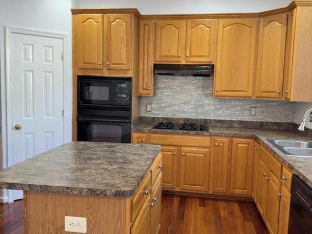 12429 Gladys Retreat Circle