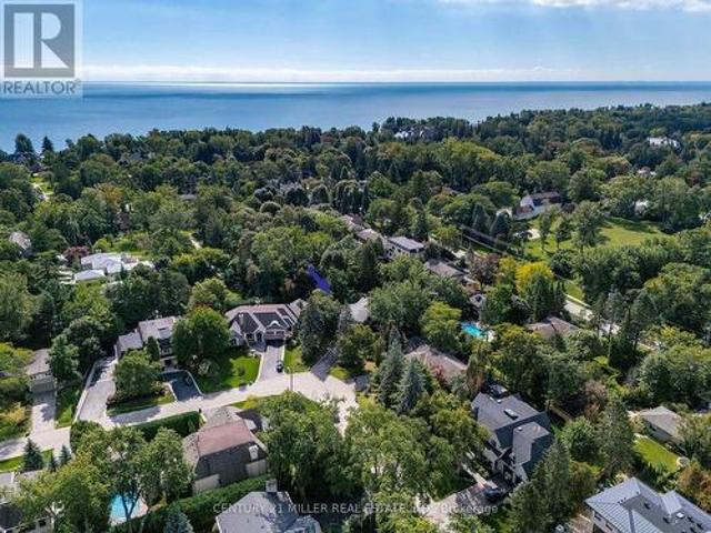 1242 Donlea Crescent, Oakville, ON, L6J 1V7 house for sale | Listing ID W13815 | Royal LePage