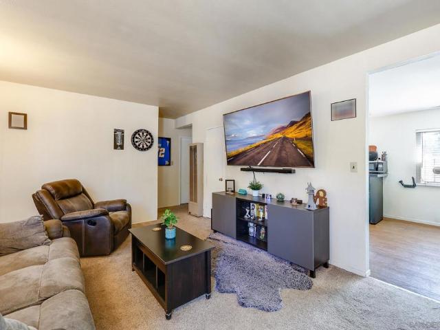 1242 Julian Ave
