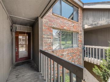1242 Signal Ridge Pl, Rockwall, TX 75032 | MLS #21056