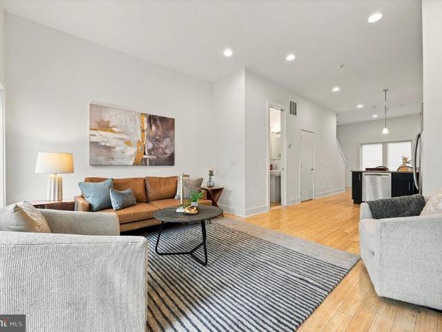 1243 Crease Street # 1