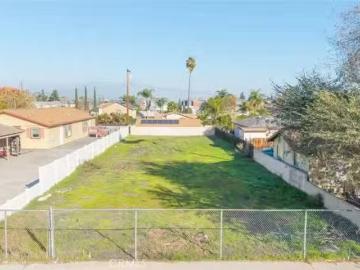 1243 E ST, CORONA, CA 92882