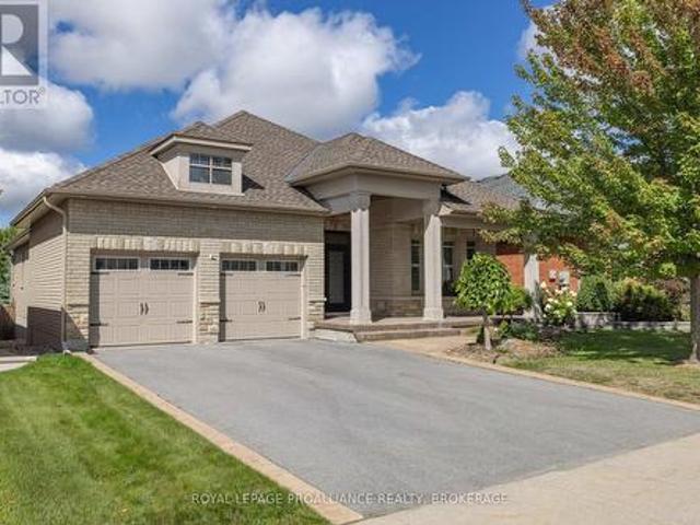 1243 Lisbon Place, Kingston City Northwest, ON, K7P 0G5 house for sale | Listing ID X13780 | Royal LePage