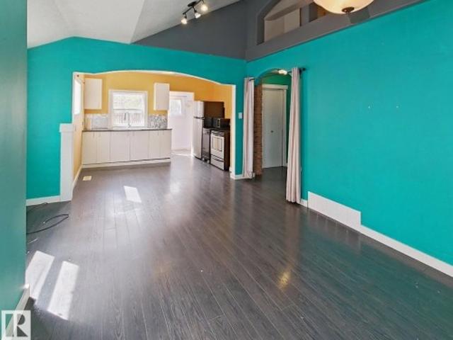 1243 Street Nw, Edmonton, AB, T5B 3L4 house for sale | Listing ID E4507 | Royal LePage