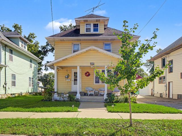 124 11th Avenue SE