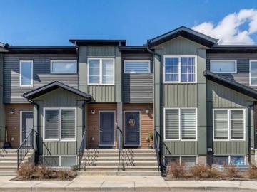 Redstone, Calgary, Alberta - Office room