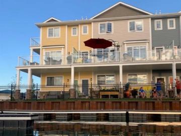 Sylvan Lake, Alberta - Patio, Office room