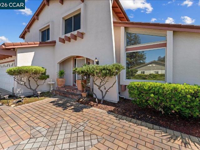 124 Chestnut Dr